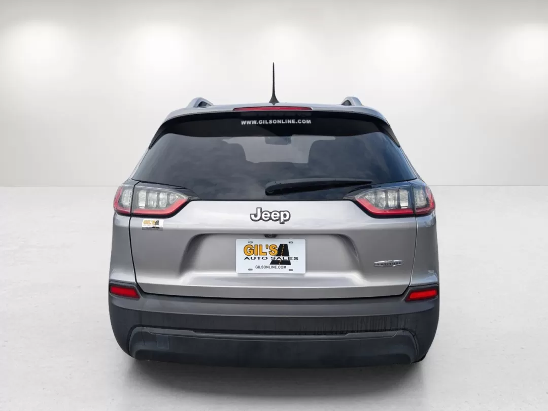 2019 /Black Jeep Cherokee Latitude (1C4PJLCB0KD) with an Other engine, located at 3959 U.S. 80 W, Phenix City, AL, 36870, (334) 297-4885, 32.469296, -85.135185 - ### Adventure Awaits with This 2019 Jeep Cherokee Latitude at Gils Auto!<br /> <br /> If you're ready to elevate your driving experience, the 2019 Jeep Cherokee Latitude is the perfect vehicle for your lifestyle. Whether you're a growing family seeking spacious comfort or a weekend adventurer cravin - Photo#6