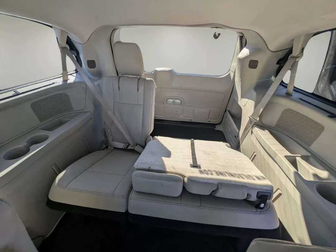 2015 /Black/Light Graystone Chrysler Town and Country Touring (2C4RC1BG6FR) with an Other engine, located at 3959 U.S. 80 W, Phenix City, AL, 36870, (334) 297-4885, 32.469296, -85.135185 - 2015 Chrysler Town and Country Touring - Photo#11