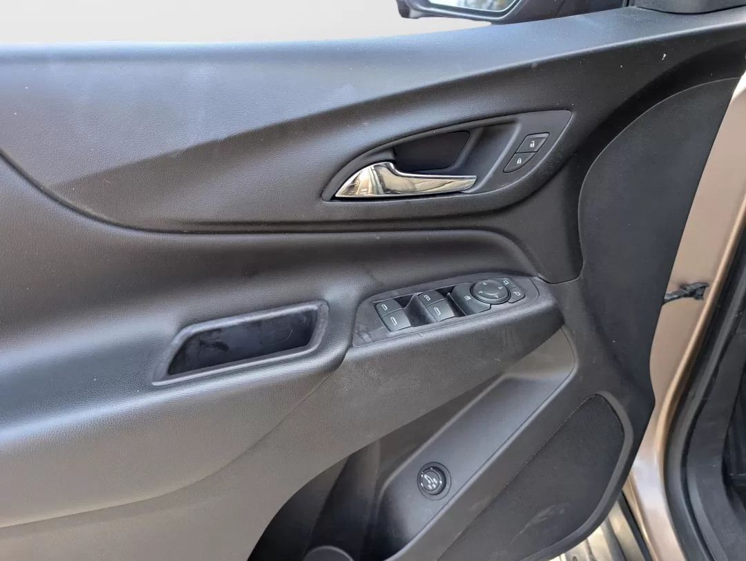 2018 /Jet Black Chevrolet Equinox LT (2GNAXTEX2J6) with an Other engine, located at 7000 Northlake Connector, Columbus, GA, 31904, (706) 987-8085, 32.524975, -84.978134 - **Discover Your Next Adventure with the 2018 Chevrolet Equinox LT!**<br /> <br /> Are you ready to elevate your driving experience? The 2018 Chevrolet Equinox LT is not just a vehicle; it's a lifestyle companion designed for your daily commutes, weekend getaways, and everything in between. With its - Photo#8