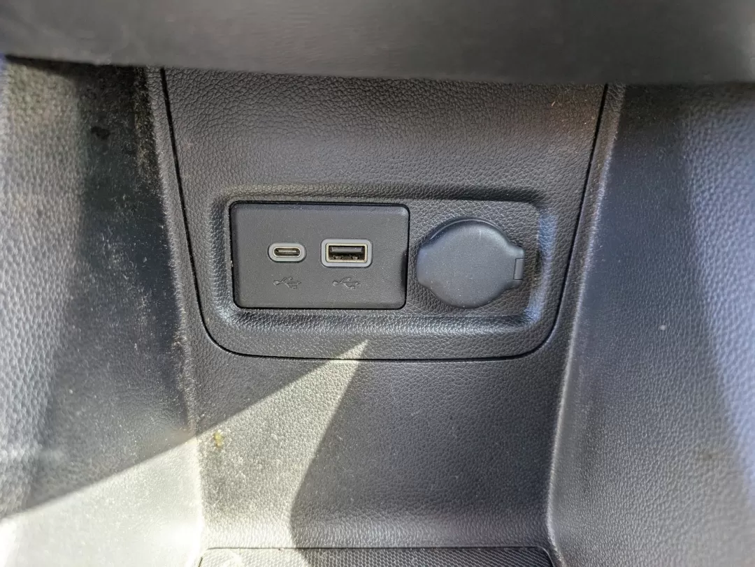 2021 /Jet Black/Dark Anderson Silver Metallic Chevrolet Spark 1LT (KL8CD6SA1MC) with an Other engine, located at 3959 U.S. 80 W, Phenix City, AL, 36870, (334) 297-4885, 32.469296, -85.135185 - Are you ready to rev up your daily commute or tackle weekend adventures without breaking the bank? Meet the 2021 Chevrolet Spark 1LT, a compact and capable hatchback that's perfect for budget-conscious buyers and growing families alike. At Gils Auto in Phenix City, AL, we specialize in helping you s - Photo#13