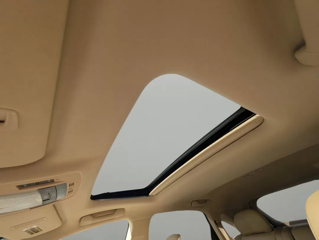 2015 Lexus RX 350 (2T2ZK1BA7FC) with an Other engine, located at 7000 Northlake Connector, Columbus, GA, 31904, (706) 987-8085, 32.524975, -84.978134 - Are you ready to elevate your driving experience while navigating the beautiful landscapes of Phenix City, AL? Whether you're commuting to work, running errands, or taking weekend road trips, the 2015 Lexus RX 350 is an elegant, reliable, and spacious SUV that caters to a variety of lifestyles. This - Photo#16