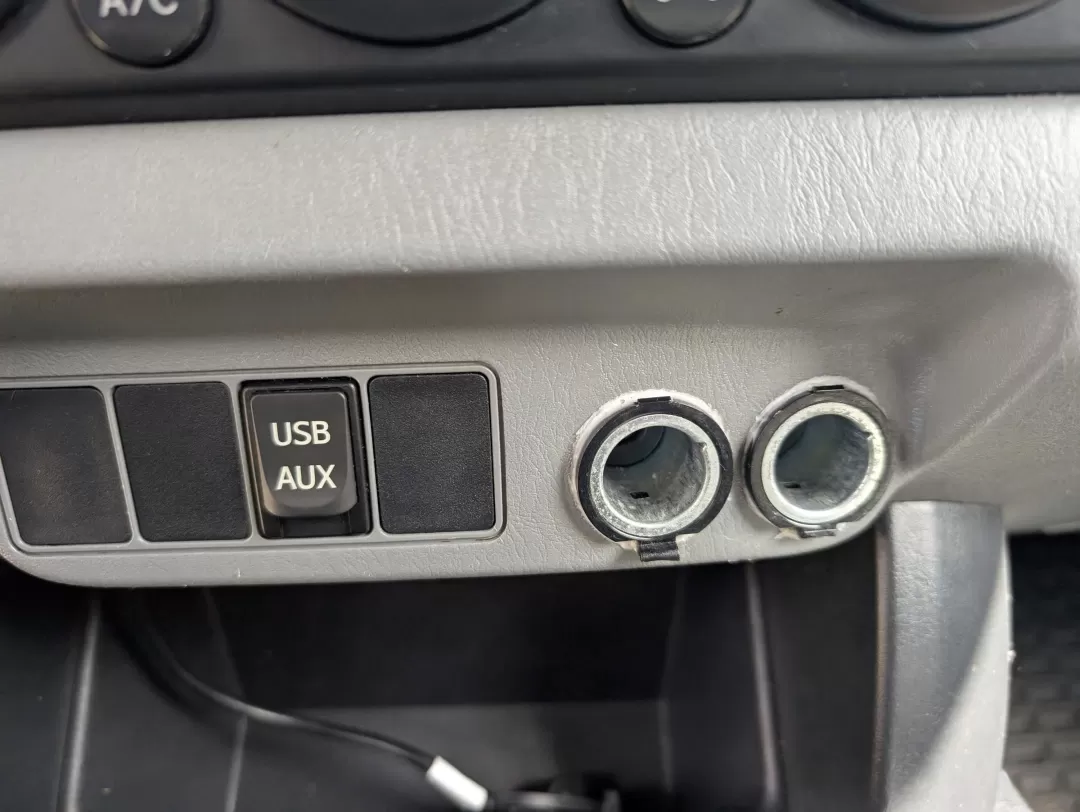 2013 Toyota Tacoma (5TFNX4CN6DX) with an Other engine, located at 3959 U.S. 80 W, Phenix City, AL, 36870, (334) 297-4885, 32.469296, -85.135185 - Unlock a world of adventure with the 2013 Toyota Tacoma, a versatile pickup truck that perfectly balances utility and comfort. Whether you're a growing family seeking reliable transportation, a weekend warrior ready for off-road excursions, or a budget-conscious buyer in need of a dependable vehicle - Photo#14