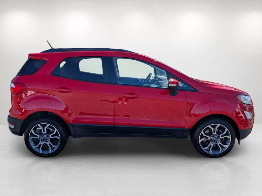 2018 Ford EcoSport SE (MAJ3P1TE4JC) with an Other engine, located at 3959 U.S. 80 W, Phenix City, AL, 36870, (334) 297-4885, 32.469296, -85.135185 - Are you looking for a compact SUV that seamlessly fits your dynamic lifestyle? Look no further! This 2018 Ford EcoSport SE is not just a vehicle; it's your next adventure companion, perfect for both urban commuting and weekend getaways. Whether you're a growing family seeking convenience or a young - Photo#4
