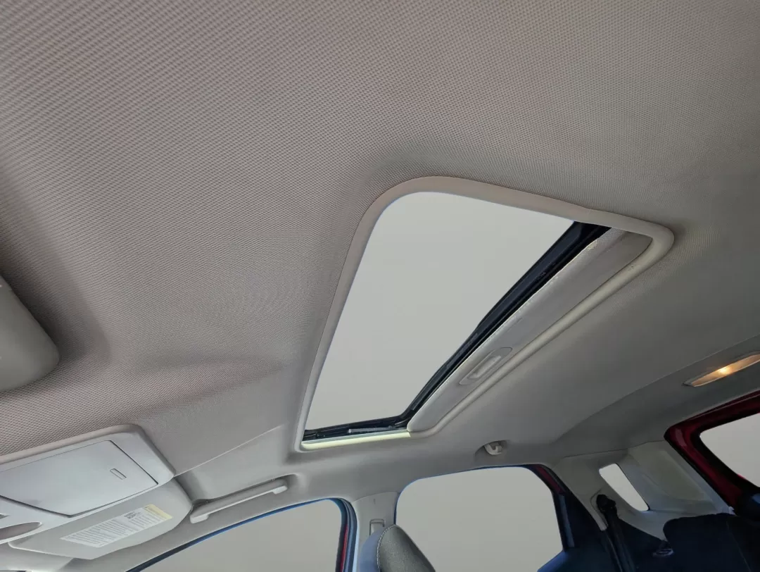 2018 Ford EcoSport SE (MAJ3P1TE4JC) with an Other engine, located at 3959 U.S. 80 W, Phenix City, AL, 36870, (334) 297-4885, 32.469296, -85.135185 - Are you looking for a compact SUV that seamlessly fits your dynamic lifestyle? Look no further! This 2018 Ford EcoSport SE is not just a vehicle; it's your next adventure companion, perfect for both urban commuting and weekend getaways. Whether you're a growing family seeking convenience or a young - Photo#17