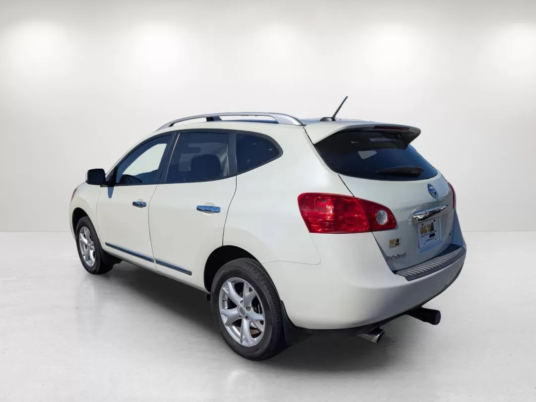 2011 /Black Nissan Rogue SV (JN8AS5MV8BW) with an Other engine, located at 7000 Northlake Connector, Columbus, GA, 31904, (706) 987-8085, 32.524975, -84.978134 - Discover the freedom of adventure with the 2011 Nissan Rogue SV, an SUV that perfectly balances utility and style, making it an ideal choice for families on the go, weekend explorers, or anyone seeking a reliable vehicle for daily commutes. At Gils Auto in Phenix City, AL, we understand that securin - Photo#6