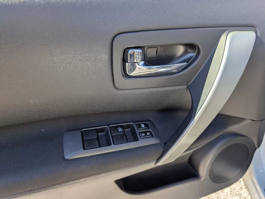 2011 /Black Nissan Rogue SV (JN8AS5MV8BW) with an Other engine, located at 7000 Northlake Connector, Columbus, GA, 31904, (706) 987-8085, 32.524975, -84.978134 - Discover the freedom of adventure with the 2011 Nissan Rogue SV, an SUV that perfectly balances utility and style, making it an ideal choice for families on the go, weekend explorers, or anyone seeking a reliable vehicle for daily commutes. At Gils Auto in Phenix City, AL, we understand that securin - Photo#8