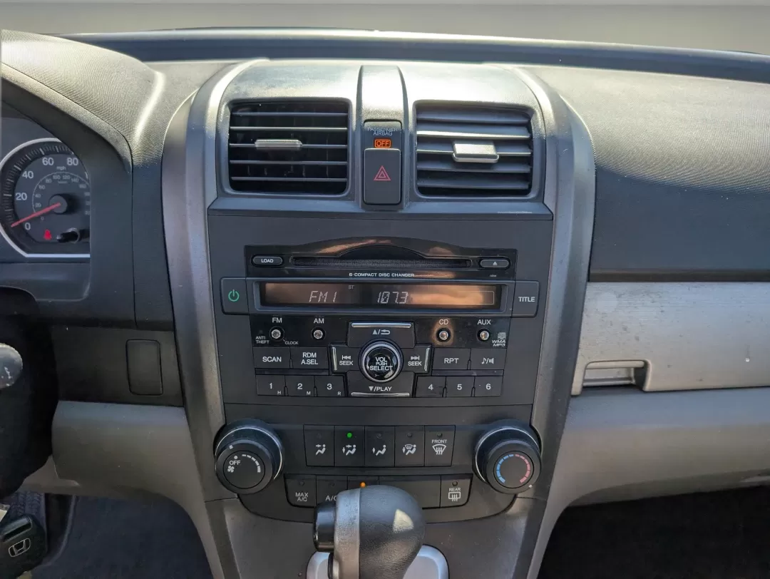 2011 Honda CR-V SE (5J6RE4H48BL) with an Other engine, located at 3959 U.S. 80 W, Phenix City, AL, 36870, (334) 297-4885, 32.469296, -85.135185 - **Experience the Freedom of Adventure with the 2011 Honda CR-V SE Perfect for Your Active Lifestyle!**<br /> <br /> Are you ready to elevate your weekends and daily adventures? The 2011 Honda CR-V SE is the ultimate SUV designed for those who crave reliability, style, and versatility. Whether you'r - Photo#13