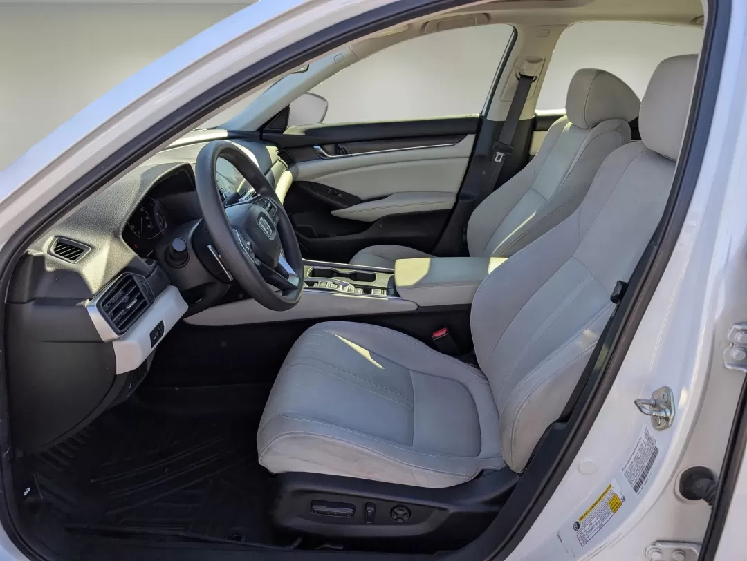 2020 Honda Accord Hybrid EX (1HGCV3F4XLA) with an Other engine, located at 3959 U.S. 80 W, Phenix City, AL, 36870, (334) 297-4885, 32.469296, -85.135185 - 2020 Honda Accord Hybrid EX - Photo#8