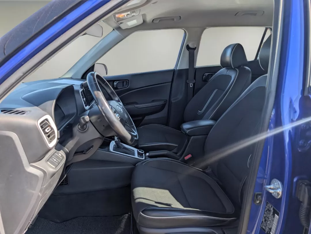 2023 /Black Hyundai Venue Limited (KMHRC8A39PU) with an Other engine, located at 3959 U.S. 80 W, Phenix City, AL, 36870, (334) 297-4885, 32.469296, -85.135185 - **Explore the Open Road in the 2023 Hyundai Venue Limited Your Perfect Companion for Adventures and Daily Commutes!**<br /> <br /> Are you in the market for a versatile SUV that excels in both urban living and weekend escapades? Look no further than the 2023 Hyundai Venue Limited, now available at - Photo#6