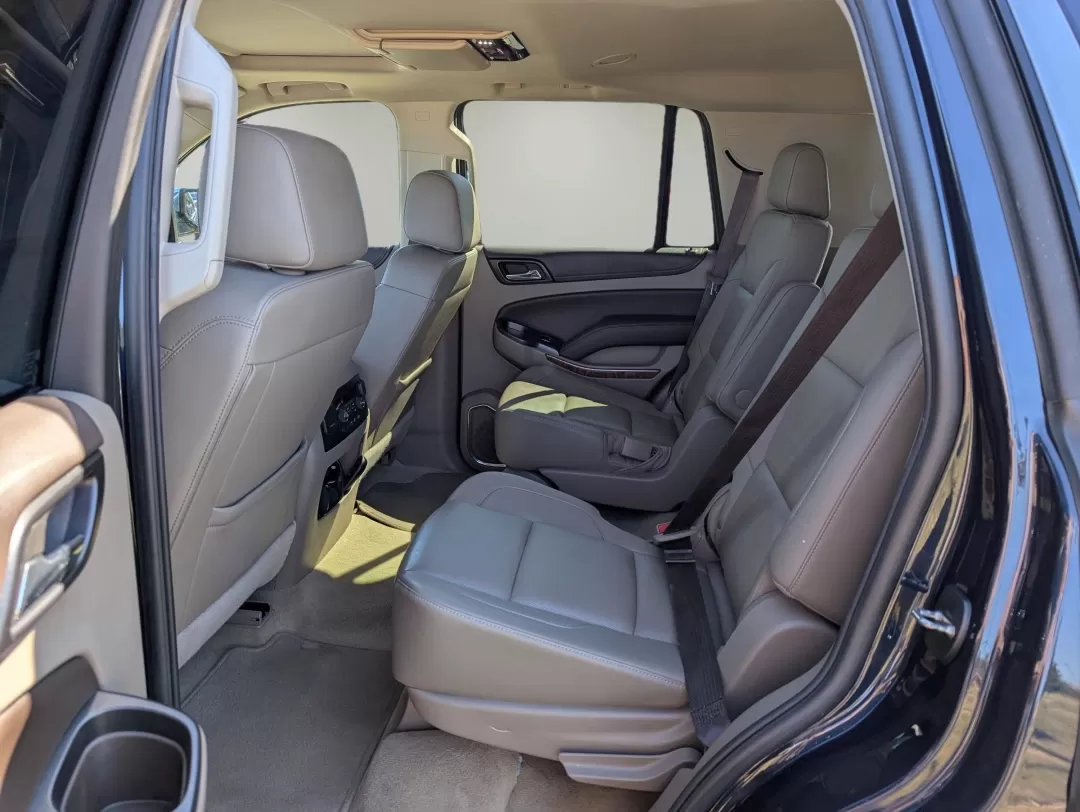 2017 /Cocoa/Dune Chevrolet Tahoe Premier (1GNSCCKC7HR) with an Other engine, located at 7000 Northlake Connector, Columbus, GA, 31904, (706) 987-8085, 32.524975, -84.978134 - 2017 Chevrolet Tahoe Premier - Photo#10