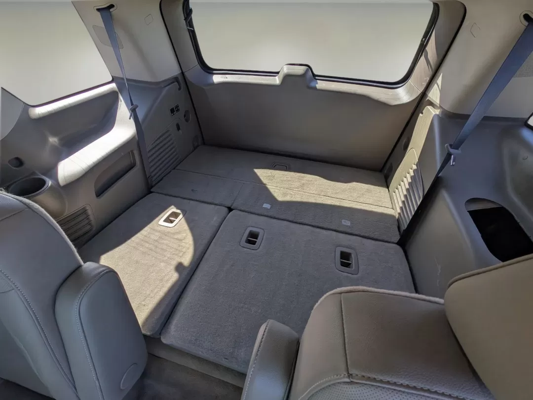 2017 /Cocoa/Dune Chevrolet Tahoe Premier (1GNSCCKC7HR) with an Other engine, located at 7000 Northlake Connector, Columbus, GA, 31904, (706) 987-8085, 32.524975, -84.978134 - 2017 Chevrolet Tahoe Premier - Photo#11