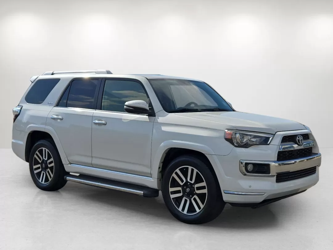 2018 Toyota 4Runner Limited (JTEZU5JR9J5) with an Other engine, located at 521 Old Farm Lane Rd, Prattville, AL, 36066, (334) 325-1505, 32.482460, -86.416367 - **Adventure Awaits: Explore the 2018 Toyota 4Runner at Gils Auto in Prattville!**<br /> <br /> Are you ready for your next adventure? Whether you're hitting the road with friends, making weekend getaways, or simply needing a reliable SUV for your daily commute, the 2018 Toyota 4Runner is the perfect - Photo#3