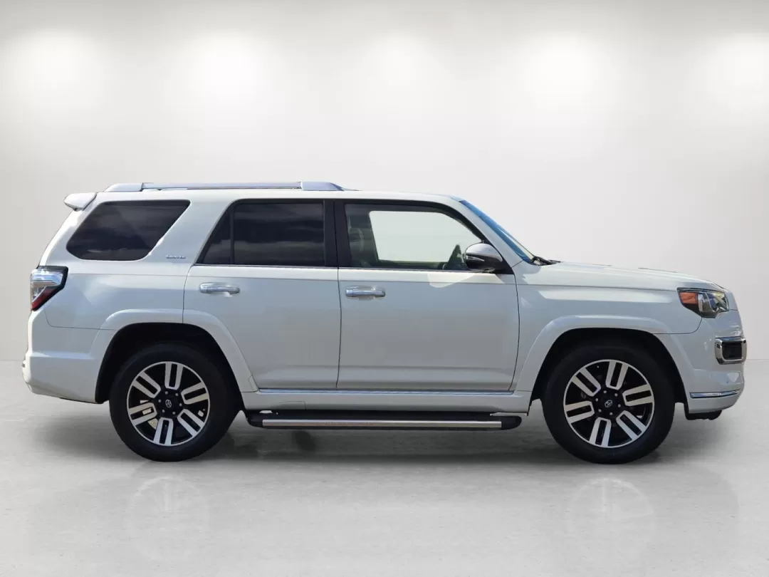 2018 Toyota 4Runner Limited (JTEZU5JR9J5) with an Other engine, located at 521 Old Farm Lane Rd, Prattville, AL, 36066, (334) 325-1505, 32.482460, -86.416367 - **Adventure Awaits: Explore the 2018 Toyota 4Runner at Gils Auto in Prattville!**<br /> <br /> Are you ready for your next adventure? Whether you're hitting the road with friends, making weekend getaways, or simply needing a reliable SUV for your daily commute, the 2018 Toyota 4Runner is the perfect - Photo#4