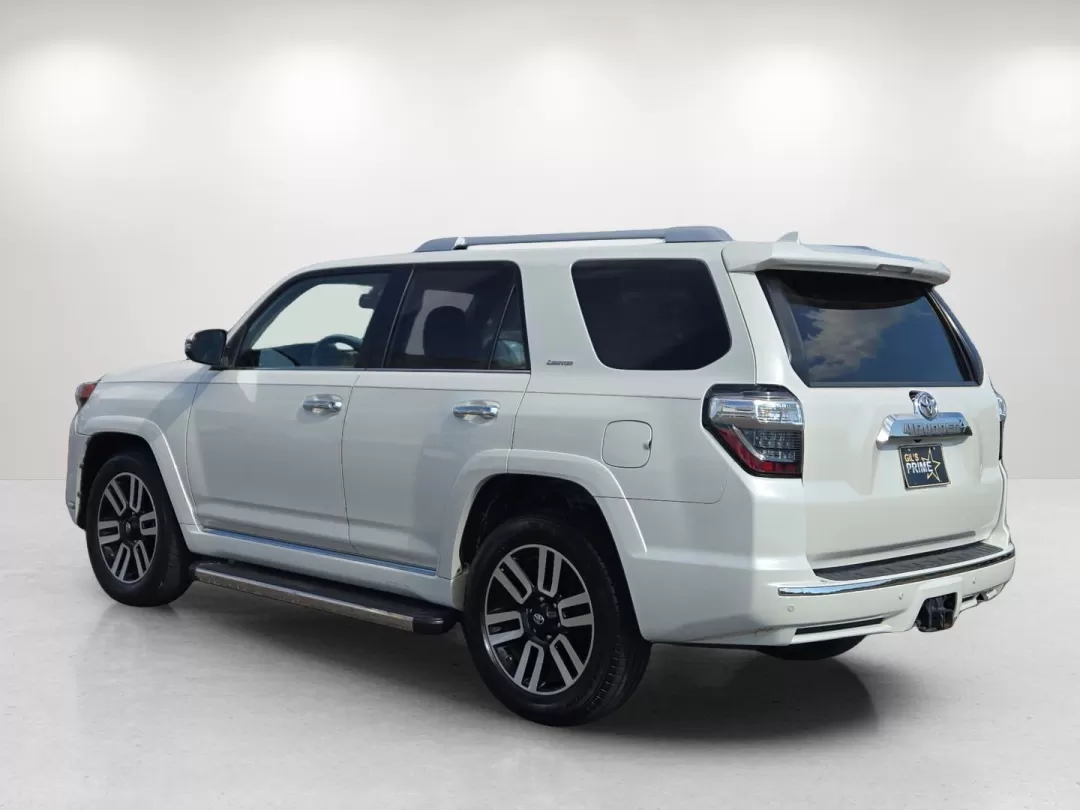 2018 Toyota 4Runner Limited (JTEZU5JR9J5) with an Other engine, located at 521 Old Farm Lane Rd, Prattville, AL, 36066, (334) 325-1505, 32.482460, -86.416367 - **Adventure Awaits: Explore the 2018 Toyota 4Runner at Gils Auto in Prattville!**<br /> <br /> Are you ready for your next adventure? Whether you're hitting the road with friends, making weekend getaways, or simply needing a reliable SUV for your daily commute, the 2018 Toyota 4Runner is the perfect - Photo#7
