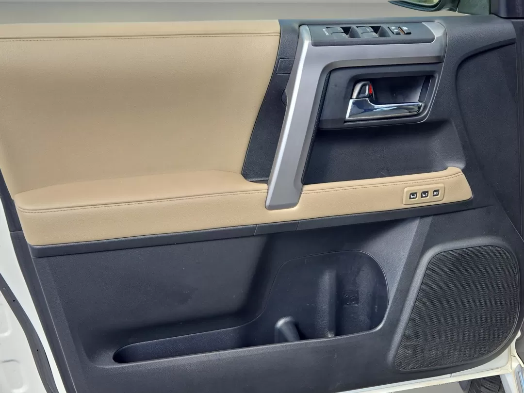 2018 Toyota 4Runner Limited (JTEZU5JR9J5) with an Other engine, located at 521 Old Farm Lane Rd, Prattville, AL, 36066, (334) 325-1505, 32.482460, -86.416367 - **Adventure Awaits: Explore the 2018 Toyota 4Runner at Gils Auto in Prattville!**<br /> <br /> Are you ready for your next adventure? Whether you're hitting the road with friends, making weekend getaways, or simply needing a reliable SUV for your daily commute, the 2018 Toyota 4Runner is the perfect - Photo#9