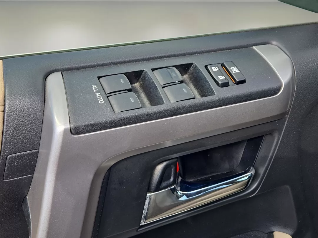 2018 Toyota 4Runner Limited (JTEZU5JR9J5) with an Other engine, located at 521 Old Farm Lane Rd, Prattville, AL, 36066, (334) 325-1505, 32.482460, -86.416367 - **Adventure Awaits: Explore the 2018 Toyota 4Runner at Gils Auto in Prattville!**<br /> <br /> Are you ready for your next adventure? Whether you're hitting the road with friends, making weekend getaways, or simply needing a reliable SUV for your daily commute, the 2018 Toyota 4Runner is the perfect - Photo#10