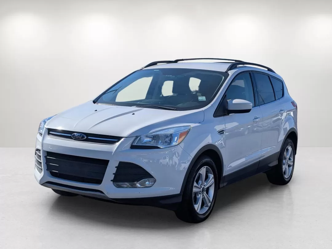 2016 Ford Escape SE (1FMCU0G9XGU) with an Other engine, located at 3959 U.S. 80 W, Phenix City, AL, 36870, (334) 297-4885, 32.469296, -85.135185 - **Discover the Freedom of Adventure with the 2016 Ford Escape SE at Gils Auto - Phenix City!**<br /> <br /> Are you ready to embrace the open road and make lasting memories with your loved ones? Look no further than the 2016 Ford Escape SE, the ideal SUV for growing families and weekend adventurers - Photo#1