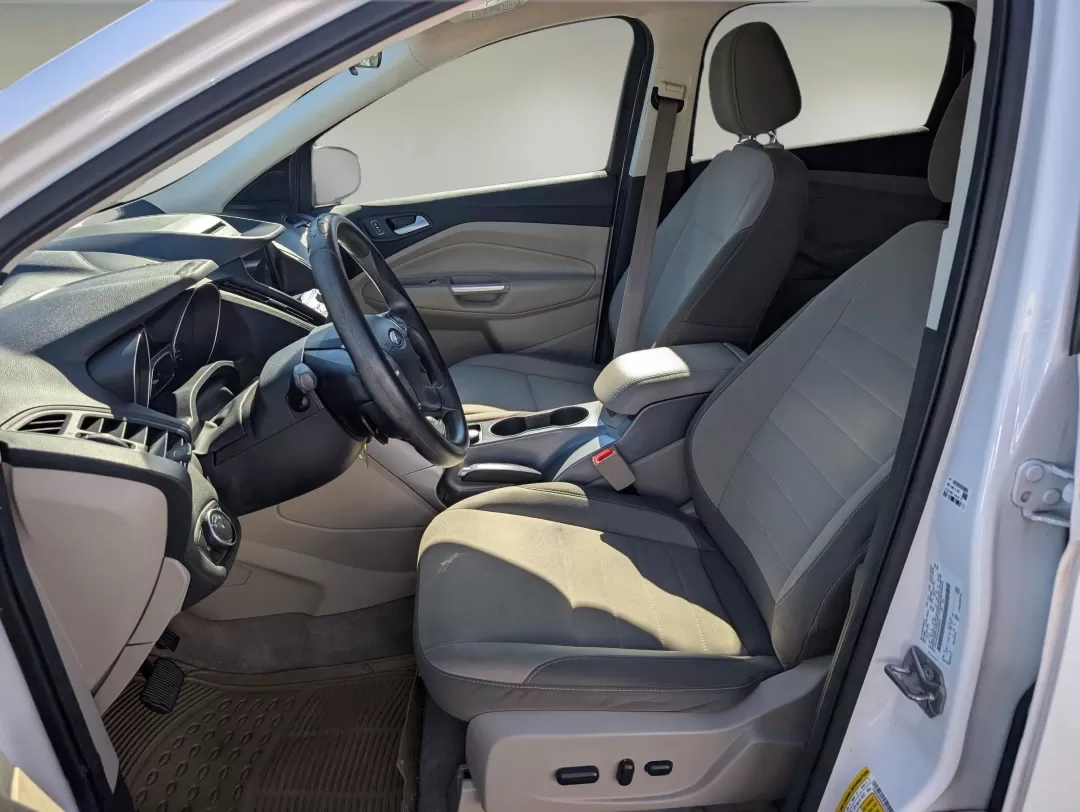 2016 Ford Escape SE (1FMCU0G9XGU) with an Other engine, located at 3959 U.S. 80 W, Phenix City, AL, 36870, (334) 297-4885, 32.469296, -85.135185 - **Discover the Freedom of Adventure with the 2016 Ford Escape SE at Gils Auto - Phenix City!**<br /> <br /> Are you ready to embrace the open road and make lasting memories with your loved ones? Look no further than the 2016 Ford Escape SE, the ideal SUV for growing families and weekend adventurers - Photo#10