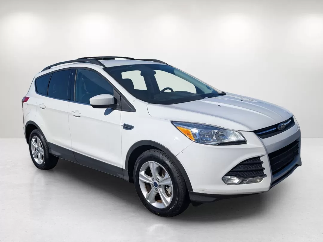 2016 Ford Escape SE (1FMCU0G9XGU) with an Other engine, located at 521 Old Farm Lane Rd, Prattville, AL, 36066, (334) 325-1505, 32.482460, -86.416367 - **Discover the Freedom of Adventure with the 2016 Ford Escape SE at Gils Auto - Phenix City!**<br /> <br /> Are you ready to embrace the open road and make lasting memories with your loved ones? Look no further than the 2016 Ford Escape SE, the ideal SUV for growing families and weekend adventurers - Photo#2