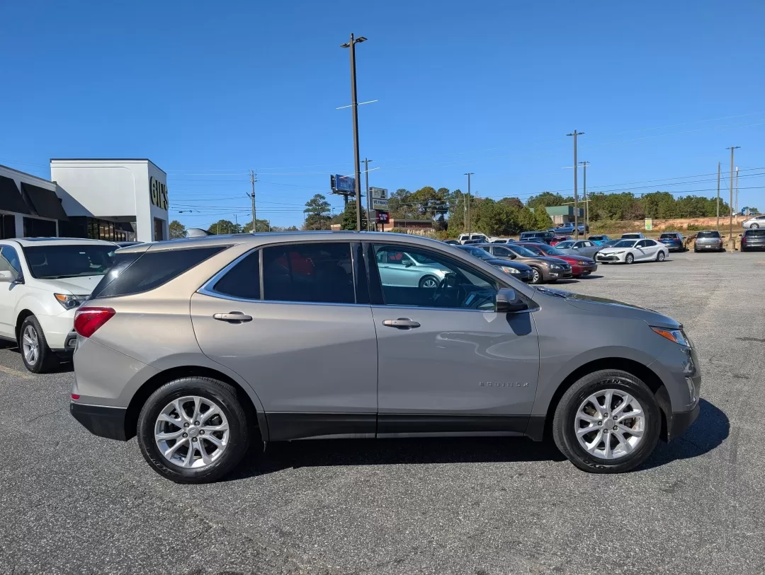 2018 /Medium Ash Gray Chevrolet Equinox LT (3GNAXJEV8JS) with an Other engine, located at 3959 U.S. 80 W, Phenix City, AL, 36870, (334) 297-4885, 32.469296, -85.135185 - 2018 Chevrolet Equinox LT - Photo#3