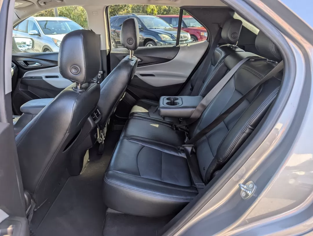 2018 /Medium Ash Gray Chevrolet Equinox LT (3GNAXJEV8JS) with an Other engine, located at 3959 U.S. 80 W, Phenix City, AL, 36870, (334) 297-4885, 32.469296, -85.135185 - 2018 Chevrolet Equinox LT - Photo#10