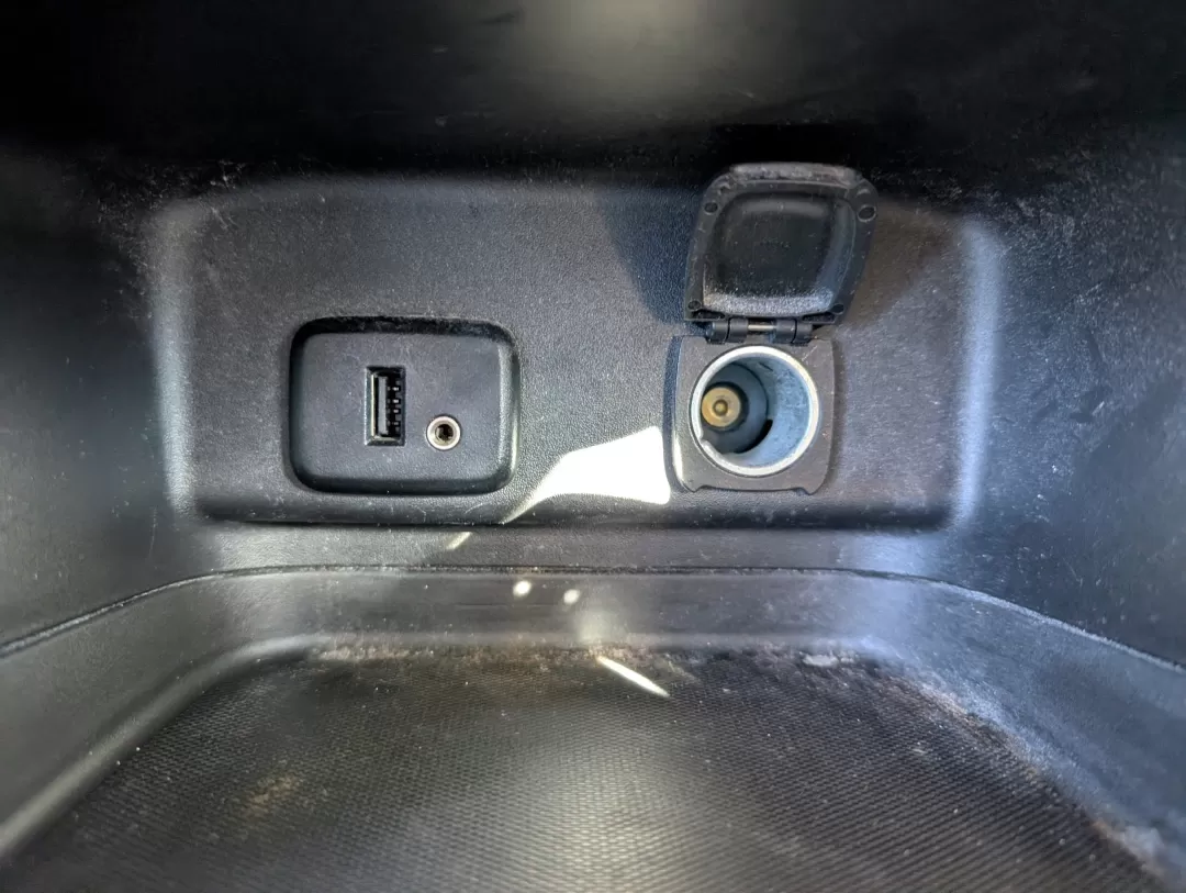 2018 /Medium Ash Gray Chevrolet Equinox LT (3GNAXJEV8JS) with an Other engine, located at 3959 U.S. 80 W, Phenix City, AL, 36870, (334) 297-4885, 32.469296, -85.135185 - 2018 Chevrolet Equinox LT - Photo#13