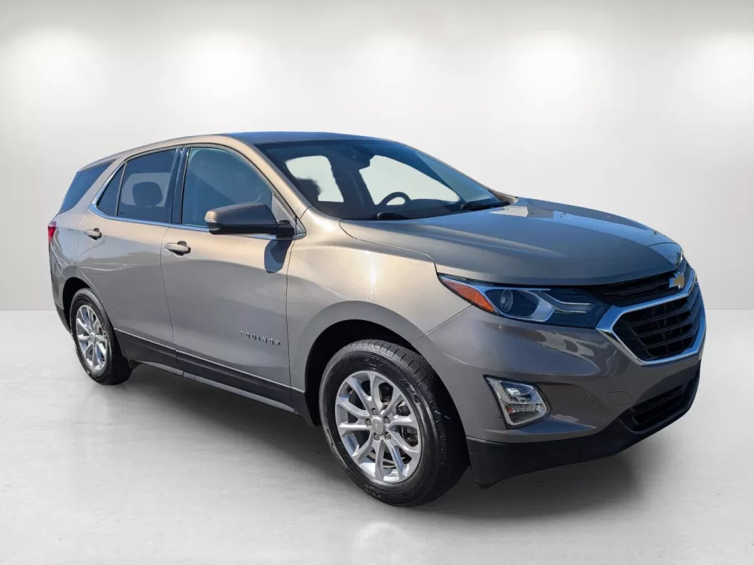 2018 /Medium Ash Gray Chevrolet Equinox LT (3GNAXJEV8JS) with an Other engine, located at 7000 Northlake Connector, Columbus, GA, 31904, (706) 987-8085, 32.524975, -84.978134 - 2018 Chevrolet Equinox LT - Photo#2
