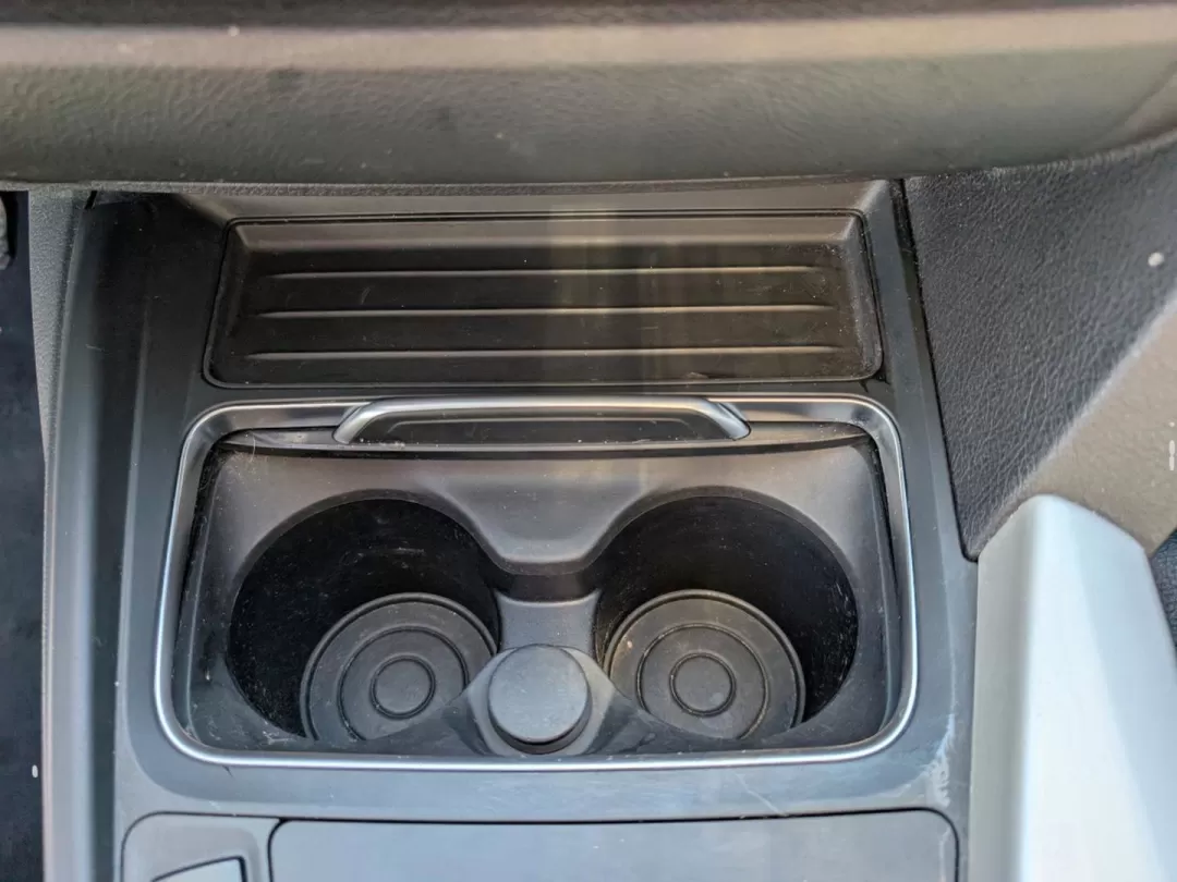 2017 BMW 3 Series 320i (WBA8E1G38HN) with an Other engine, located at 3959 U.S. 80 W, Phenix City, AL, 36870, (334) 297-4885, 32.469296, -85.135185 - 2017 BMW 3 Series 320i - Photo#13