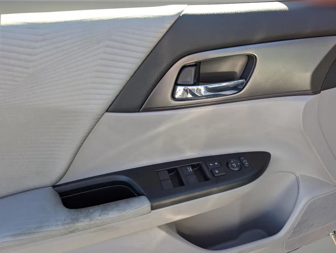 2014 Honda Accord Sedan LX (1HGCR2F32EA) with an Other engine, located at 3959 U.S. 80 W, Phenix City, AL, 36870, (334) 297-4885, 32.469296, -85.135185 - 2014 Honda Accord Sedan LX - Photo#8