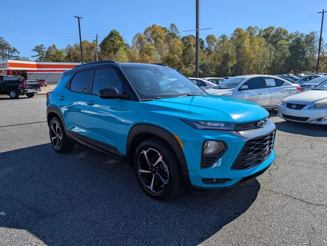 2021 /Jet Black with Red accents Chevrolet Trailblazer RS (KL79MTSL5MB) with an Other engine, located at 3959 U.S. 80 W, Phenix City, AL, 36870, (334) 297-4885, 32.469296, -85.135185 - 2021 Chevrolet Trailblazer RS - Photo#2
