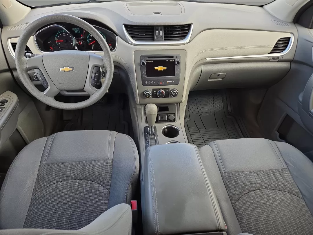 2017 /Dark Titanium/Light Titanium Chevrolet Traverse LS (1GNKRFED6HJ) with an Other engine, located at 521 Old Farm Lane Rd, Prattville, AL, 36066, (334) 325-1505, 32.482460, -86.416367 - **Explore the Open Road with the 2017 Chevrolet Traverse LS Perfect for Family Adventures!**<br /> <br /> If you're in search of a reliable and spacious SUV that fits your family's lifestyle, look no further than the 2017 Chevrolet Traverse LS available at Gils Auto in Prattville, AL. With its gene - Photo#15