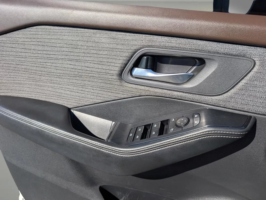 2021 /Charcoal Nissan Rogue SV (JN8AT3BA8MW) with an Other engine, located at 7000 Northlake Connector, Columbus, GA, 31904, (706) 987-8085, 32.524975, -84.978134 - 2021 Nissan Rogue SV - Photo#8