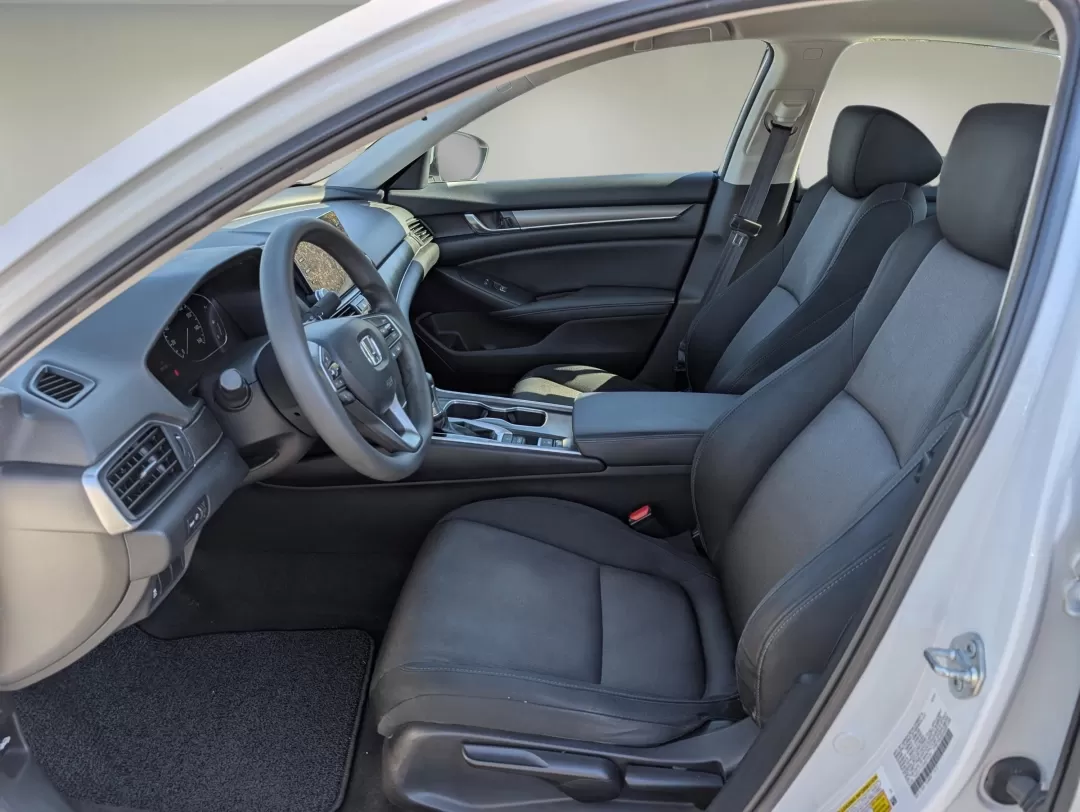 2022 Honda Accord Sedan LX (1HGCV1F12NA) with an Other engine, located at 7000 Northlake Connector, Columbus, GA, 31904, (706) 987-8085, 32.524975, -84.978134 - Experience the freedom of the open road with the 2022 Honda Accord Sedan, a superb choice for anyone seeking a reliable and stylish vehicle. Perfect for both long commutes and weekend getaways, this sedan offers a blend of performance, comfort, and cutting-edge technology that makes every drive enjo - Photo#9