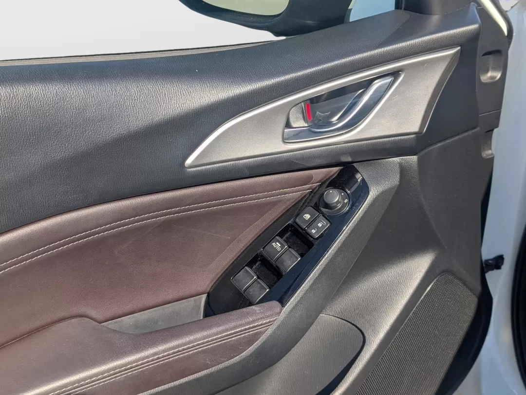 2018 /Black Mazda Mazda3 4-Door Touring (3MZBN1V38JM) with an Other engine, located at 3959 U.S. 80 W, Phenix City, AL, 36870, (334) 297-4885, 32.469296, -85.135185 - Are you ready to elevate your daily commute or make unforgettable road trip memories? The 2018 Mazda3 4-Door Touring at Gils Auto in Phenix City, AL, is your perfect companion. This stylish sedan is designed for both practicality and comfort, making it an excellent choice for budget-conscious buyers - Photo#9