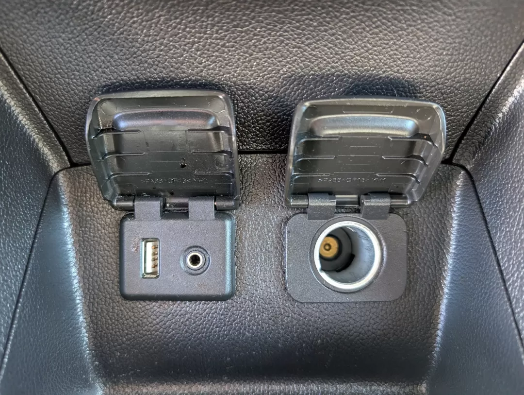 2017 /Jet Black Chevrolet Cruze LT (1G1BE5SM1H7) with an Other engine, located at 1430 Gateway Drive, Opelika, AL, 36801, (334) 239-0944, 32.637871, -85.409790 - **Elevate Your Commute with the 2017 Chevrolet Cruze LT at Gils Auto, Phenix City!**<br /> <br /> Imagine transforming your daily commute into a comfortable and stylish journey. Whether you're navigating through the bustling streets of Phenix City or heading out for a weekend adventure, the 2017 Che - Photo#14