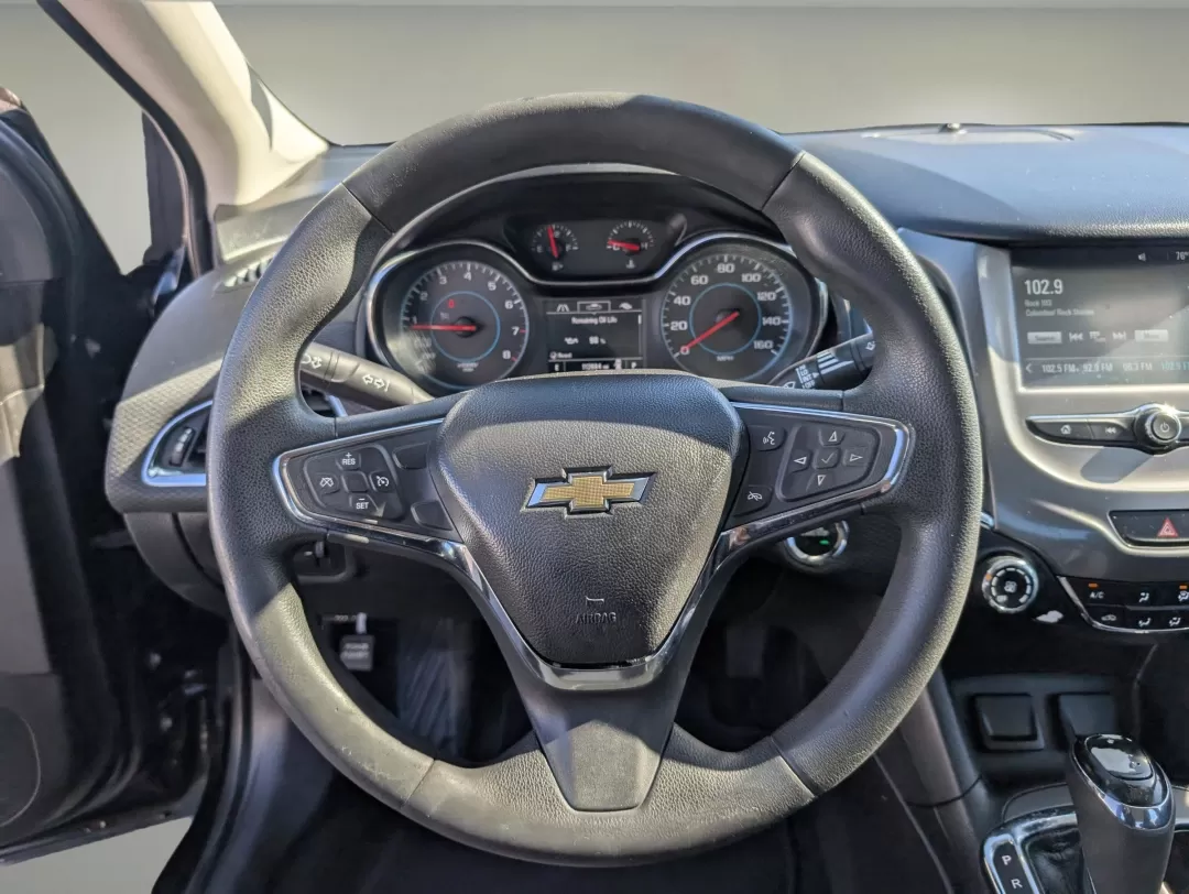 2017 /Jet Black Chevrolet Cruze LT (1G1BE5SM1H7) with an Other engine, located at 1430 Gateway Drive, Opelika, AL, 36801, (334) 239-0944, 32.637871, -85.409790 - **Elevate Your Commute with the 2017 Chevrolet Cruze LT at Gils Auto, Phenix City!**<br /> <br /> Imagine transforming your daily commute into a comfortable and stylish journey. Whether you're navigating through the bustling streets of Phenix City or heading out for a weekend adventure, the 2017 Che - Photo#15