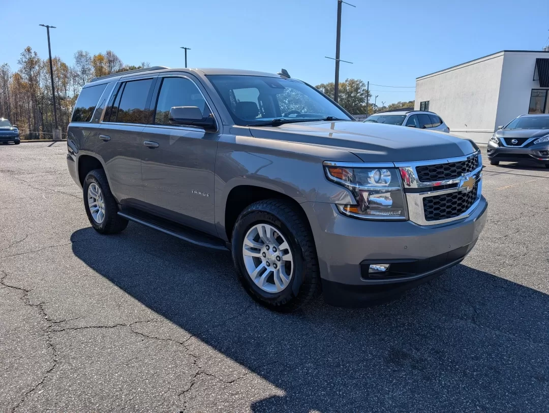 2018 /Jet Black Chevrolet Tahoe LT (1GNSCBKC0JR) with an Other engine, located at 3959 U.S. 80 W, Phenix City, AL, 36870, (334) 297-4885, 32.469296, -85.135185 - 2018 Chevrolet Tahoe LT - Photo#2
