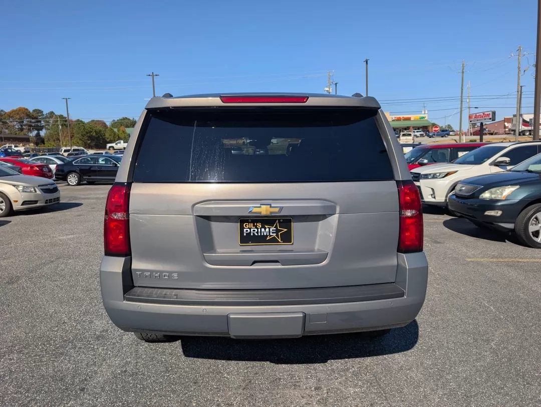 2018 /Jet Black Chevrolet Tahoe LT (1GNSCBKC0JR) with an Other engine, located at 3959 U.S. 80 W, Phenix City, AL, 36870, (334) 297-4885, 32.469296, -85.135185 - 2018 Chevrolet Tahoe LT - Photo#5