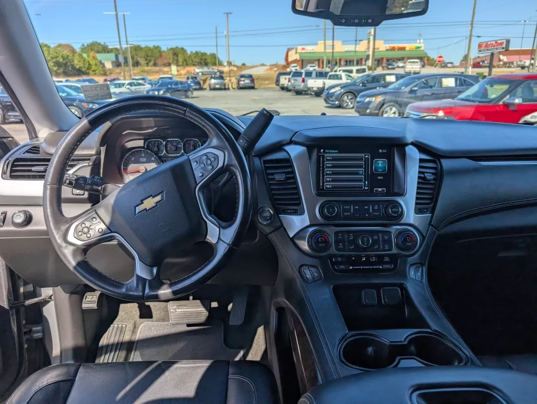 2018 /Jet Black Chevrolet Tahoe LT (1GNSCBKC0JR) with an Other engine, located at 3959 U.S. 80 W, Phenix City, AL, 36870, (334) 297-4885, 32.469296, -85.135185 - 2018 Chevrolet Tahoe LT - Photo#12