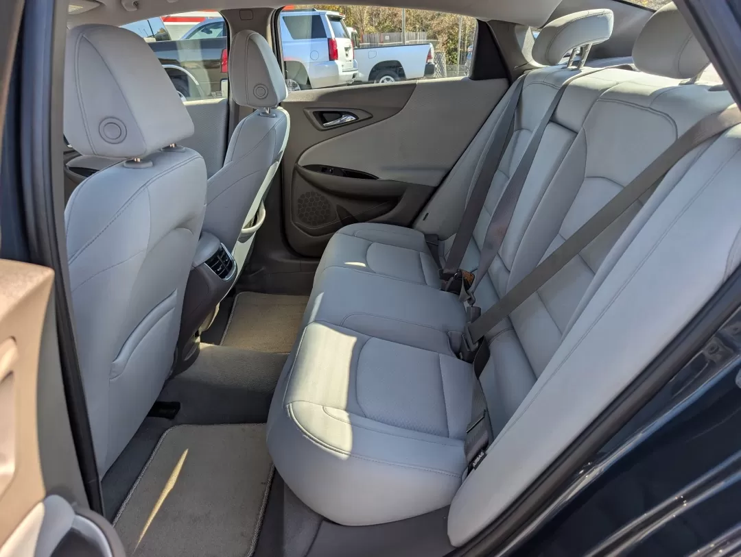 2020 /Dark Atmosphere/ Medium Ash Gray Chevrolet Malibu LT (1G1ZD5ST0LF) with an Other engine, located at 3959 U.S. 80 W, Phenix City, AL, 36870, (334) 297-4885, 32.469296, -85.135185 - 2020 Chevrolet Malibu LT - Photo#10