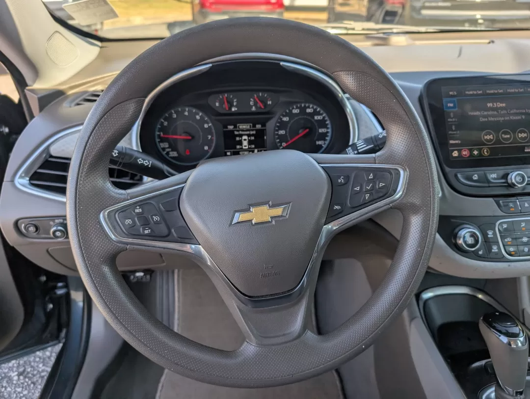 2020 /Dark Atmosphere/ Medium Ash Gray Chevrolet Malibu LT (1G1ZD5ST0LF) with an Other engine, located at 3959 U.S. 80 W, Phenix City, AL, 36870, (334) 297-4885, 32.469296, -85.135185 - 2020 Chevrolet Malibu LT - Photo#15