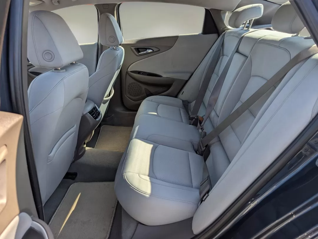 2020 /Dark Atmosphere/ Medium Ash Gray Chevrolet Malibu LT (1G1ZD5ST0LF) with an Other engine, located at 5115 14th Ave., Columbus, GA, 31904, (706) 323-0345, 32.511494, -84.971046 - 2020 Chevrolet Malibu LT - Photo#10