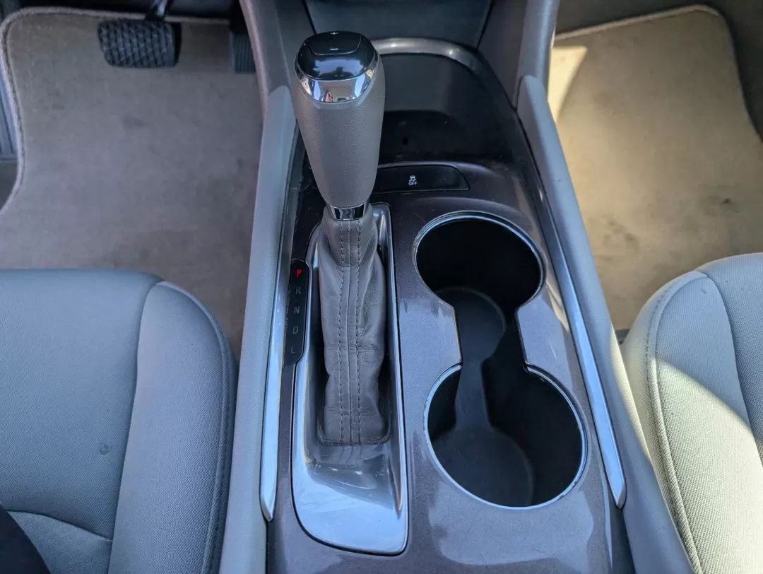 2020 /Dark Atmosphere/ Medium Ash Gray Chevrolet Malibu LT (1G1ZD5ST0LF) with an Other engine, located at 5115 14th Ave., Columbus, GA, 31904, (706) 323-0345, 32.511494, -84.971046 - 2020 Chevrolet Malibu LT - Photo#12