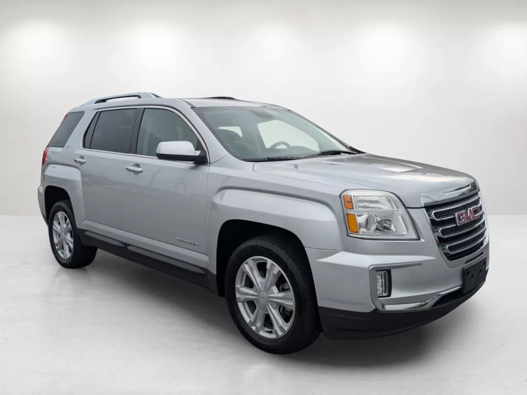 2017 /Light Titanium GMC Terrain SLT (2GKFLUEK9H6) with an Other engine, located at 1430 Gateway Drive, Opelika, AL, 36801, (334) 239-0944, 32.637871, -85.409790 - **Discover the Perfect SUV for Your Next Adventure: 2017 GMC Terrain SLT at Gils Auto - Phenix City!**<br /> <br /> Are you ready to elevate your driving experience? Whether you're a growing family looking for a reliable vehicle for school runs and weekend getaways or a commuter wanting a blend of c - Photo#2