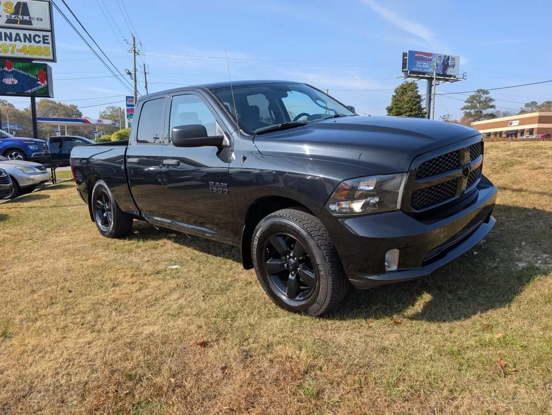 2018 /Diesel Gray/Black Ram 1500 Express (1C6RR7FG5JS) with an Other engine, located at 3959 U.S. 80 W, Phenix City, AL, 36870, (334) 297-4885, 32.469296, -85.135185 - 2018 Ram 1500 Express - Photo#2