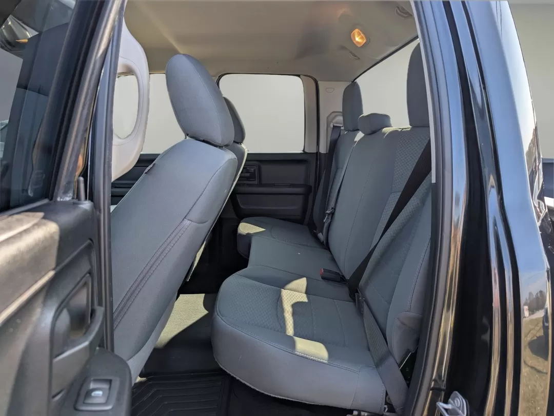 2018 /Diesel Gray/Black Ram 1500 Express (1C6RR7FG5JS) with an Other engine, located at 5115 14th Ave., Columbus, GA, 31904, (706) 323-0345, 32.511494, -84.971046 - **Unleash Your Adventurous Spirit with the 2018 Ram 1500 Express at Gils Auto!**<br /> <br /> Are you ready to tackle your next adventure or simply enhance your daily commute? The 2018 Ram 1500 Express Crew Cab Pickup is here to meet all your needs, whether you're a busy professional navigating Phen - Photo#11