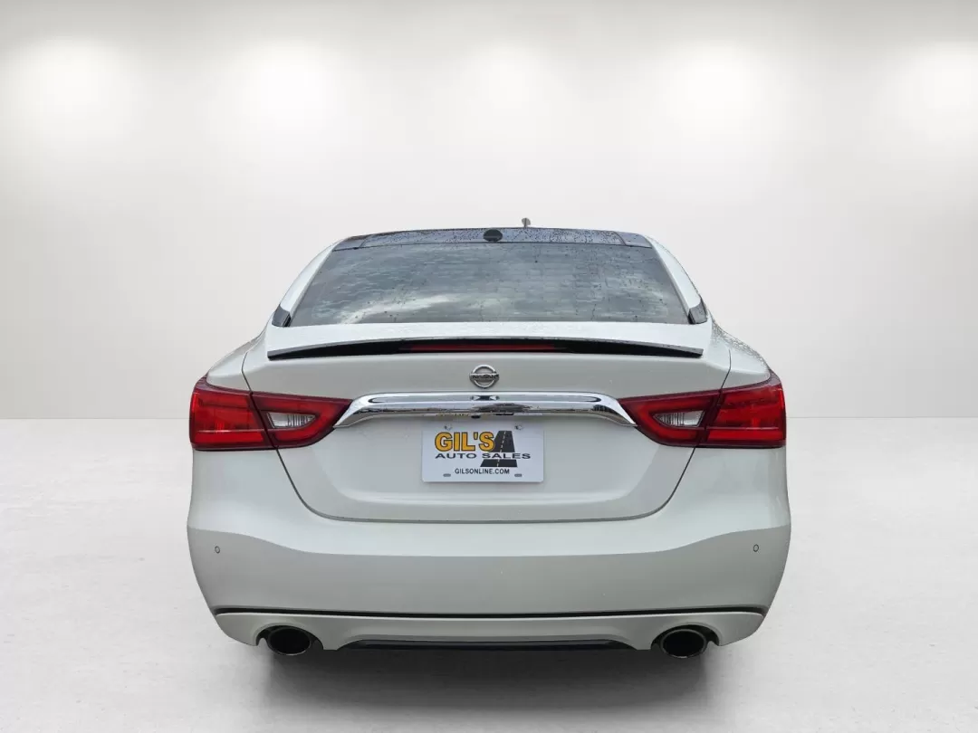 2017 /Charcoal Nissan Maxima SL (1N4AA6AP2HC) with an Other engine, located at 521 Old Farm Lane Rd, Prattville, AL, 36066, (334) 325-1505, 32.482460, -86.416367 - **Elevate Your Daily Drive with the 2017 Nissan Maxima SL!** <br /> <br /> If you're on the hunt for a vehicle that combines elegance with performance, look no further than the stunning 2017 Nissan Maxima SL. Perfect for professionals navigating the bustling streets of Prattville, AL, this luxurious - Photo#7