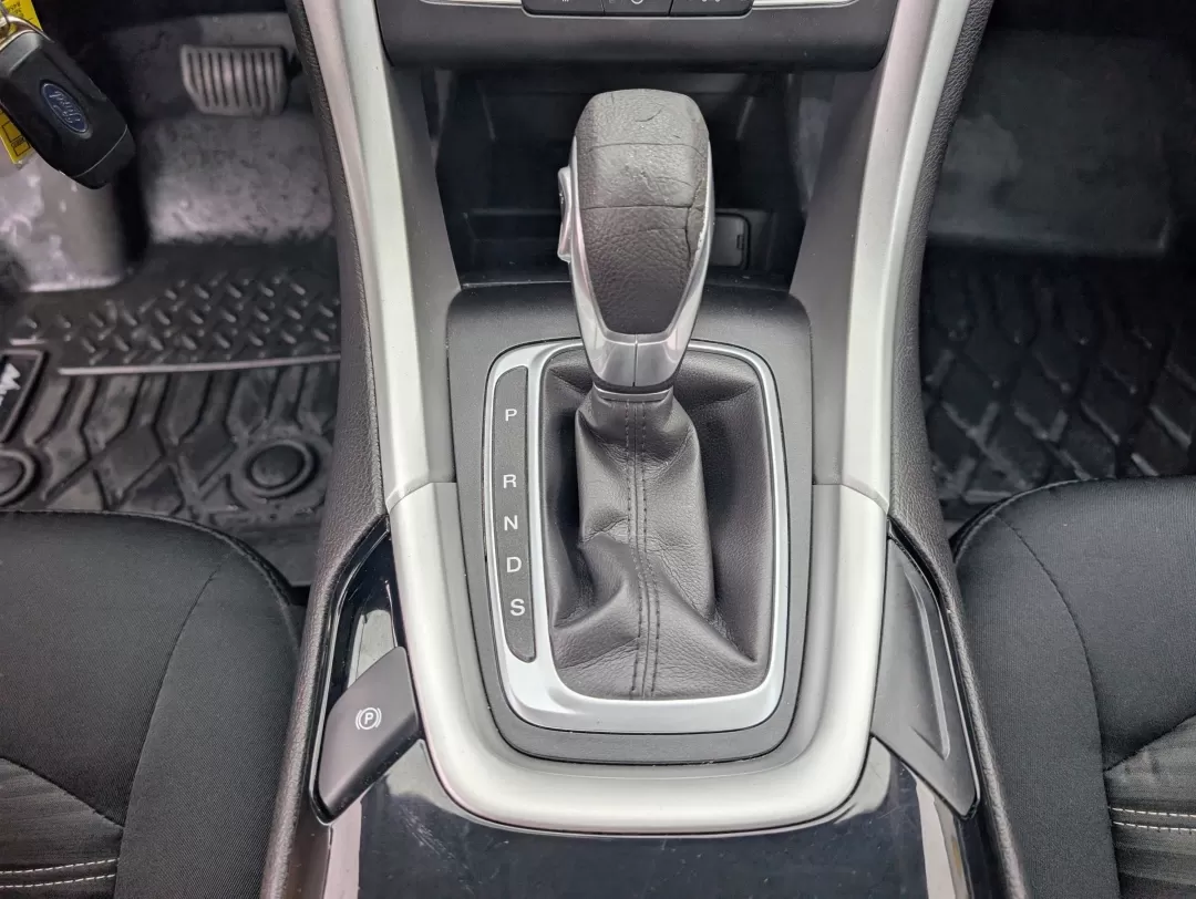 2016 Ford Fusion SE (1FA6P0H75G5) with an Other engine, located at 5115 14th Ave., Columbus, GA, 31904, (706) 323-0345, 32.511494, -84.971046 - **Discover Your Next Adventure with the 2016 Ford Fusion SE at Gils Auto!**<br /> <br /> Are you in search of a versatile sedan that perfectly balances style, comfort, and practicality? Look no further than the 2016 Ford Fusion SE, available now at Gils Auto in Phenix City, AL! This exceptional vehi - Photo#12