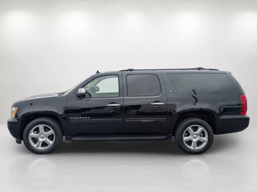 2011 /Light Cashmere/Dark Cashmere Chevrolet Suburban LT (1GNSCJE06BR) with an Other engine, located at 804 22nd Ave, Phenix City, AL, 36870, (334) 297-1860, 32.484749, -85.024475 - **Discover Adventure with the 2011 Chevrolet Suburban LT at Gils Auto Perfect for Growing Families in Phenix City!**<br /> <br /> Are you ready to elevate your family adventures while ensuring a comfortable ride for everyone? The 2011 Chevrolet Suburban LT is your ideal companion for weekend getawa - Photo#7