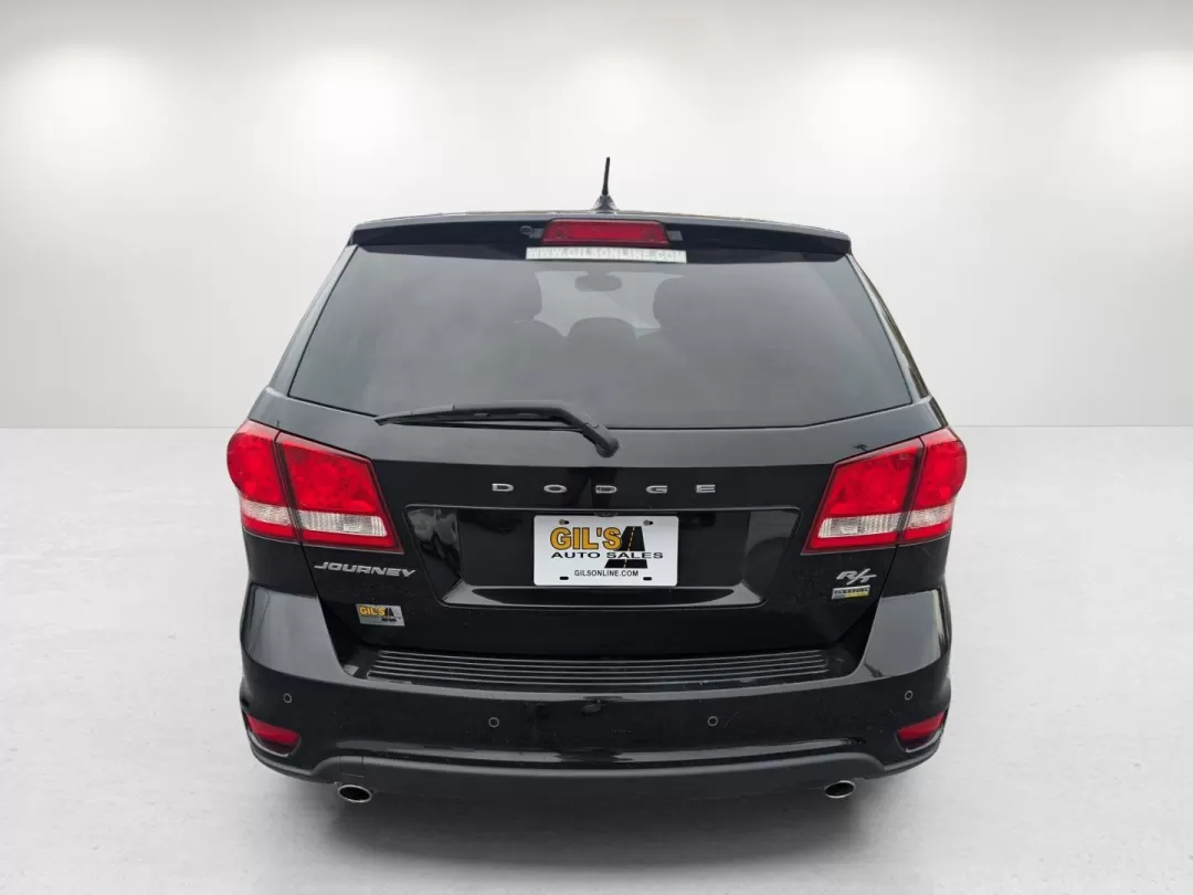 2014 /Black/Red Dodge Journey R/T (3C4PDCEG4ET) with an Other engine, located at 3959 U.S. 80 W, Phenix City, AL, 36870, (334) 297-4885, 32.469296, -85.135185 - ### 2014 Dodge Journey R/T: Your Perfect Family Adventure Vehicle<br /> <br /> Are you in search of a versatile SUV that can effortlessly adapt to your growing family, weekend adventures, or daily commuting needs? Look no further than this 2014 Dodge Journey R/T, proudly available at Gils Auto in Ph - Photo#5